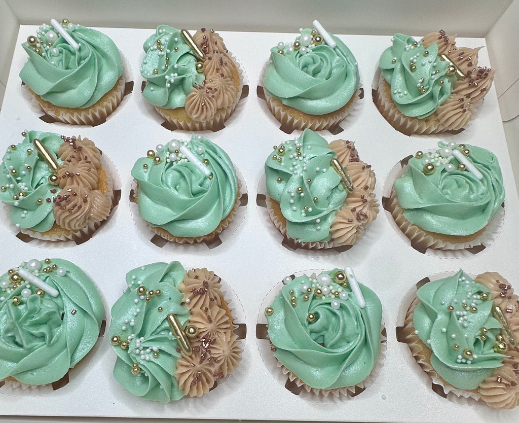 Custom or Deluxe Cupcake Boxes