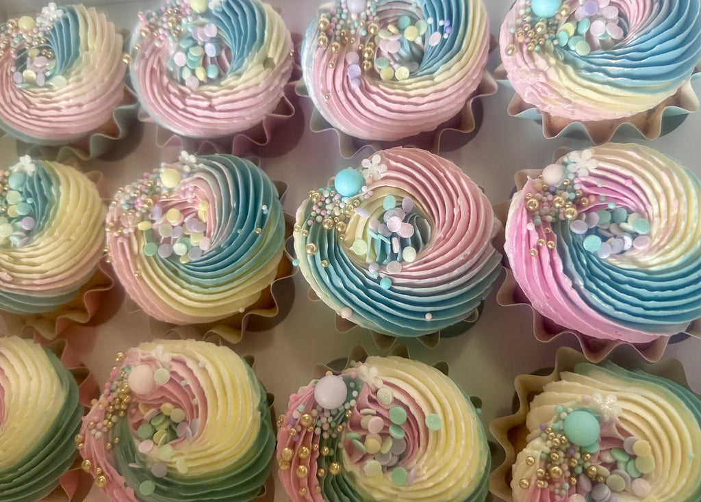 Custom or Deluxe Cupcake Boxes