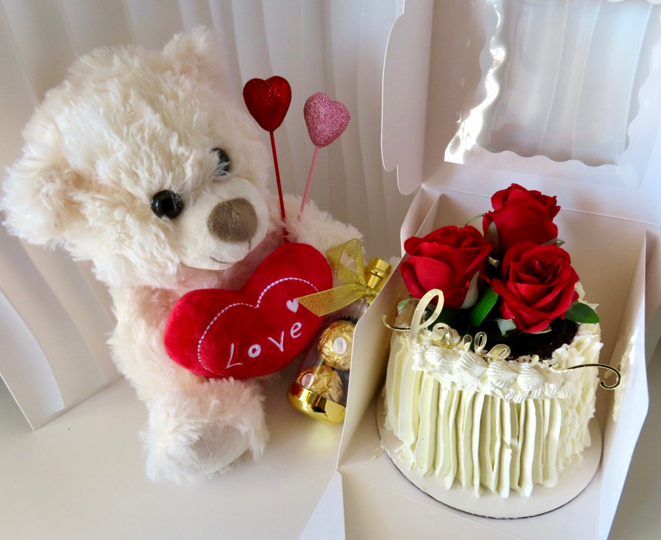 Valentines Bento Cake With Teddy Bear